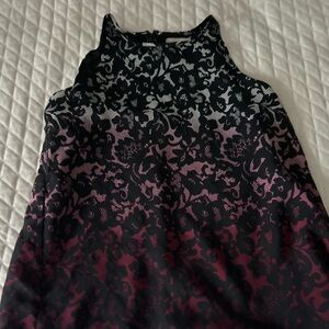 🛍️ Banana Republic Black and Pink Lace print blouse